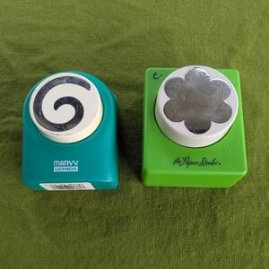 Paper Punches - Blossom and Spiral